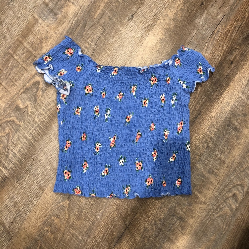 Frill trim shirred crop top